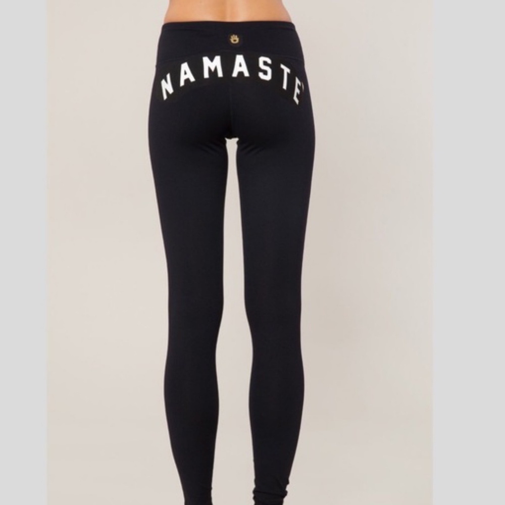 NWT Spiritual gangster leggings M